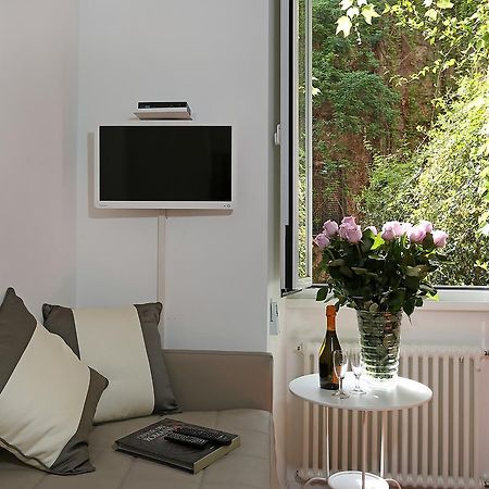 Bed and Breakfast Domus Croce Roma Esterno foto