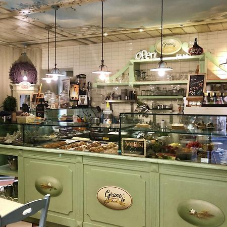 Bed and Breakfast Domus Croce Roma Esterno foto