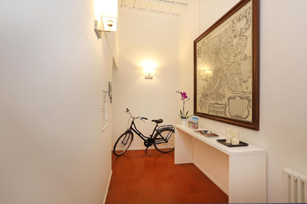 Bed and Breakfast Domus Croce Roma Esterno foto